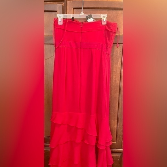 O20 - BCBGMAXAZRIA - Strapless Layered Red Dress - Picture 3 of 4